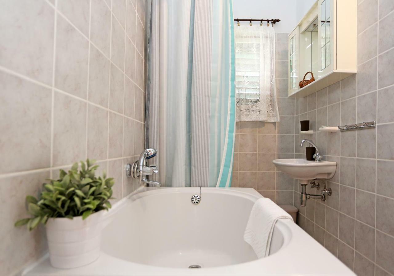Apartments Tona Zaboric Dış mekan fotoğraf